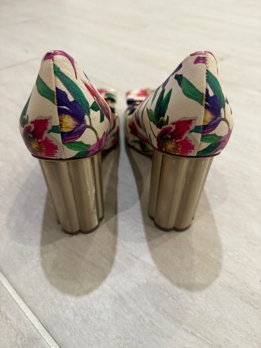 Salvatore Ferragamo Floral Designer Heels - Women's 8B - Picture 5 of 7